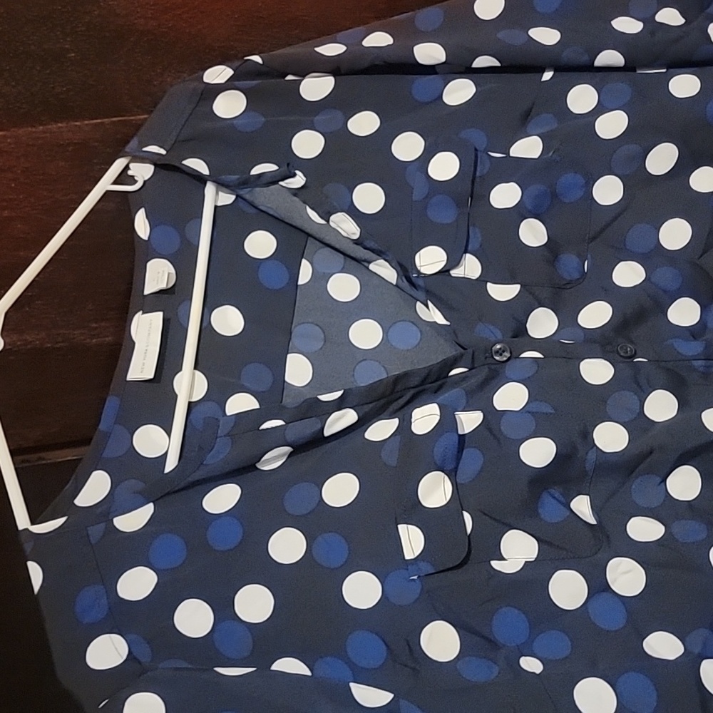 NY and co.pany blouse size XL polka dots